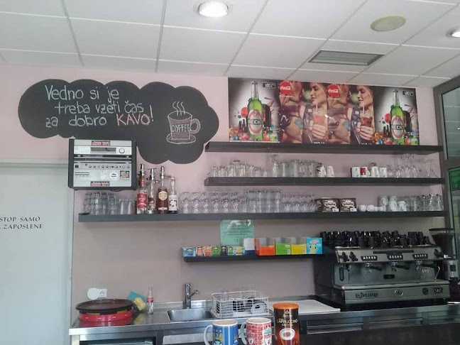 Bazen bar - Gastronomija in gostinstvo