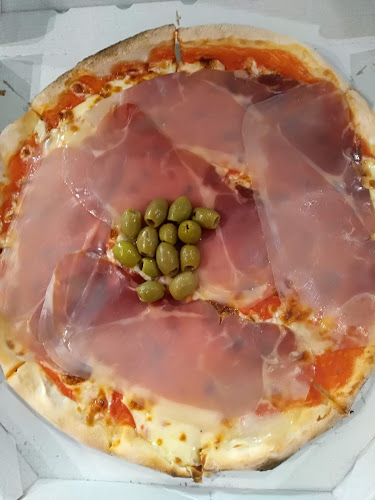 Lipa kavarna, pivnica in restavracija - Gastronomija in gostinstvo