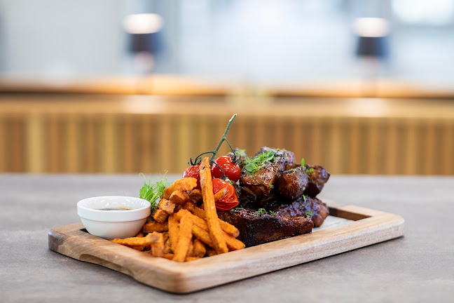 BISTRO OBLA - Gastronomija in gostinstvo