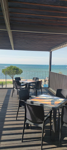 Opinii despre Beach Volley Bar în Koper - Gastronomija in gostinstvo