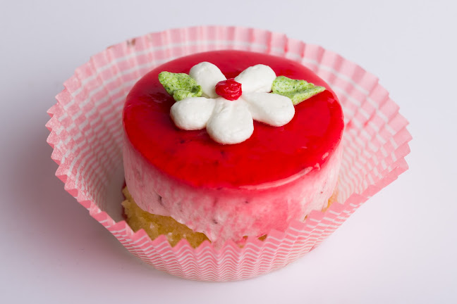 Pekarna in slaščičarna Jurček - Gastronomija in gostinstvo