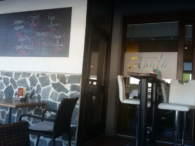 Kavarna Apolo