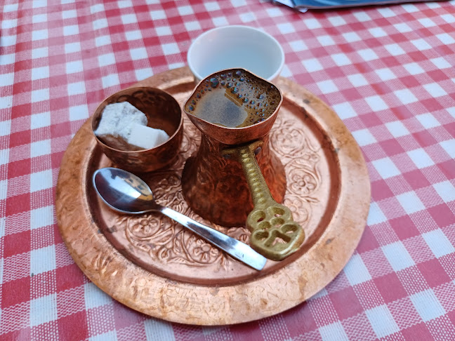 Gramšijev trg 8, 6000 Koper