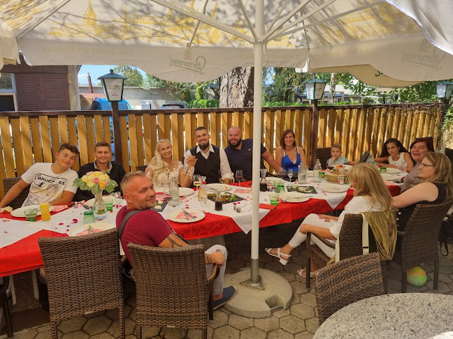 GOSTILNA POD KOSTANJI - Gastronomija in gostinstvo