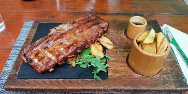 Gostilnica STARA KAŠČA Vrhnika - Vrhnika