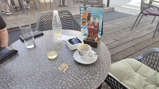 Divino Momento Caffe