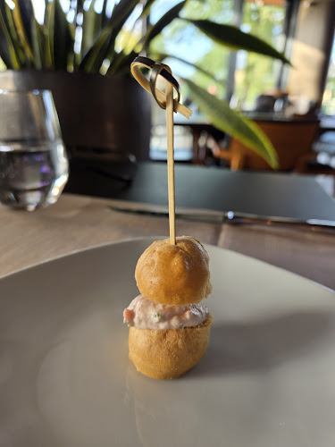 NOE Wine Bar & Restaurant - Volčja Draga