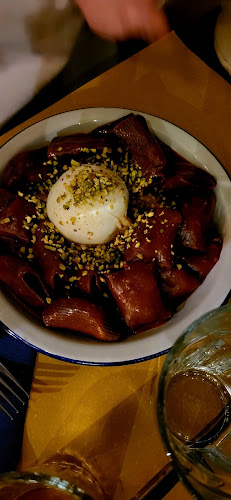 Raw Pasta - Pasta Fresca Bar - Gastronomija in gostinstvo