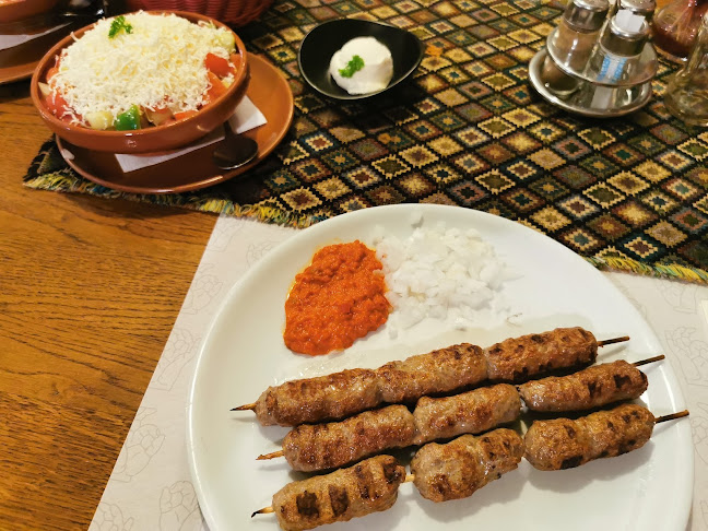 RESTAVRACIJA GALA ŽAR - Gastronomija in gostinstvo