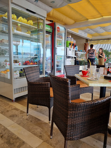 Morski val - Gastronomija in gostinstvo