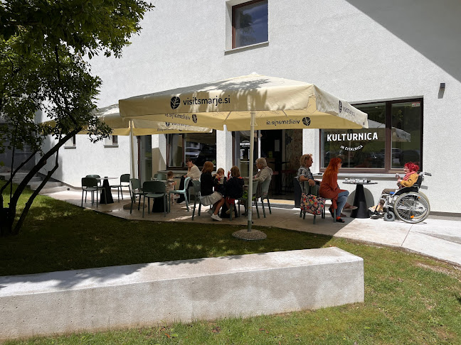 Opinii despre Kavarna Kulturnica în Šmarje pri Jelšah - Gastronomija in gostinstvo