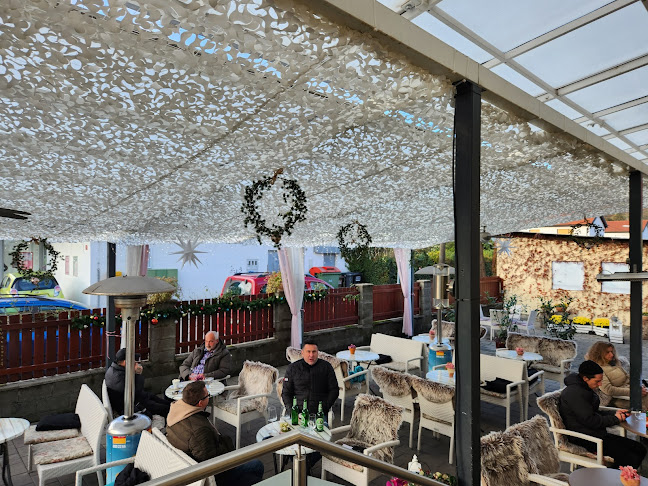 Kavarna Kalvarija - Gastronomija in gostinstvo