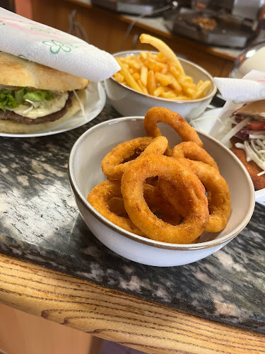 Comentarii opinii despre Okrepčevalnica Majlont 1