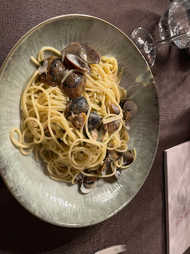 Gostilna Kraški rob - Gastronomija in gostinstvo