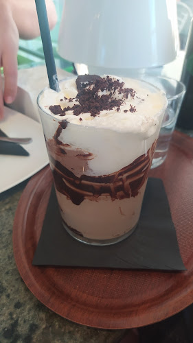 Novi trg 8, 6230 Postojna