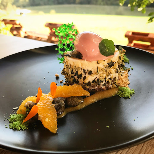 Opinii despre Gostišče Iršič în Laporje - Gastronomija in gostinstvo