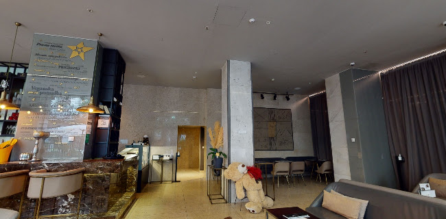 Kavarna Zvezda, Hotel Slon - Ljubljana