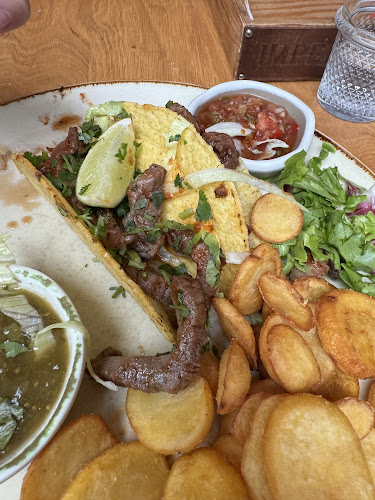 Imperio Mexicano - Gastronomija in gostinstvo