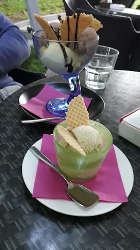 Kavarna Valter - Gastronomija in gostinstvo