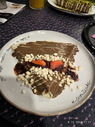 Opinii despre Palačinkarna & Kavarna FunCake în Škofja Loka - Gastronomija in gostinstvo