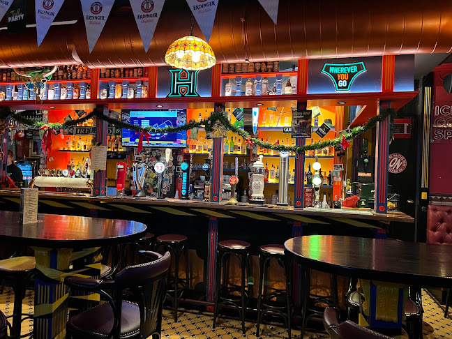 Harat's pub - Gastronomija in gostinstvo