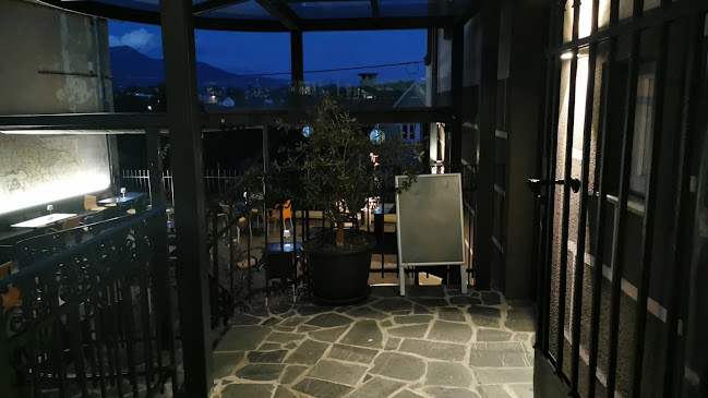 Opinii despre Kavarna Carniola în Kranj - Gastronomija in gostinstvo