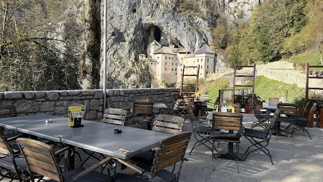 Opinii despre Gostilna Požar, Matej Požar, s.p. în Postojna - Gastronomija in gostinstvo