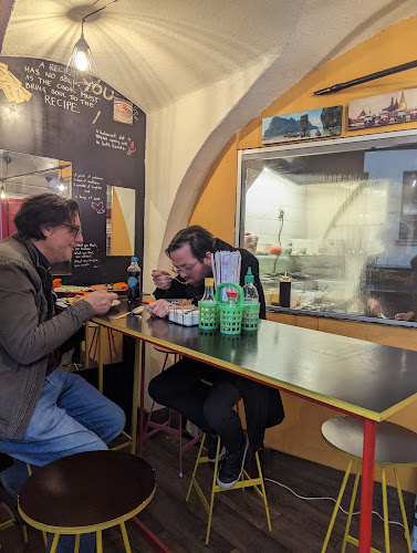 Opinii despre OnThai în Ljubljana - Gastronomija in gostinstvo