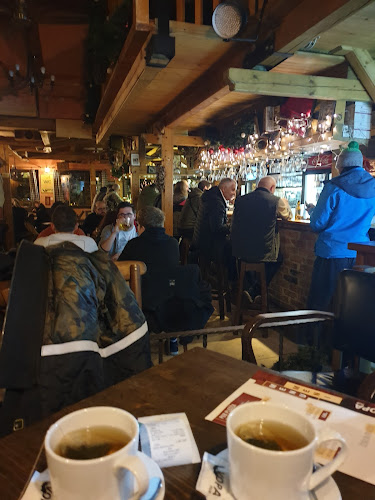 Opinii despre Vopa Pub în Kranjska Gora - Gastronomija in gostinstvo