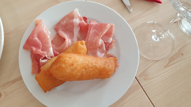 Gostilna Krapež - Gastronomija in gostinstvo