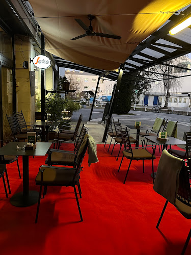 Opinii despre deRonco café & bar în Ljubljana - Gastronomija in gostinstvo