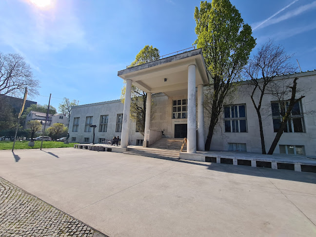 Comentarii opinii despre Kavarna Moderna