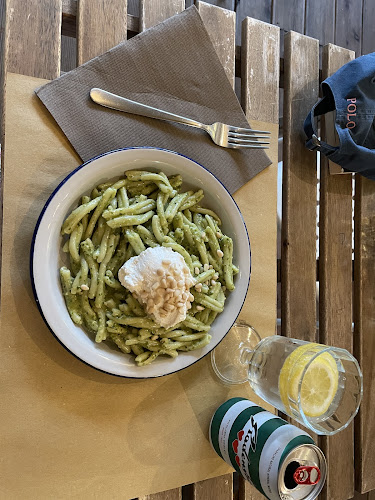 Trubarjeva cesta 43, 1000 Ljubljana