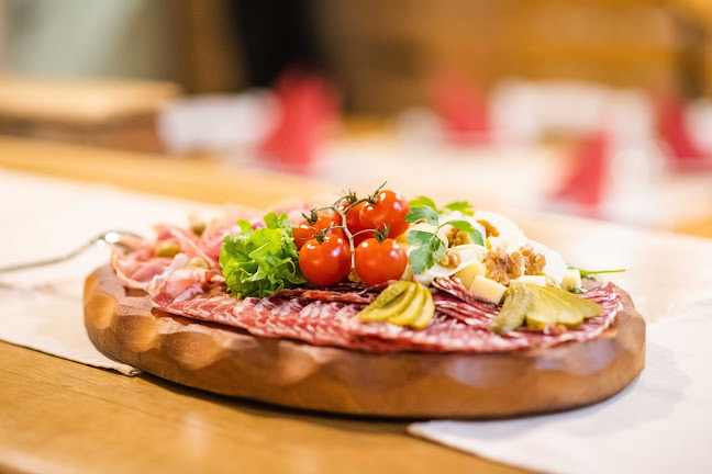 Restavracija Bežigrajski dvor