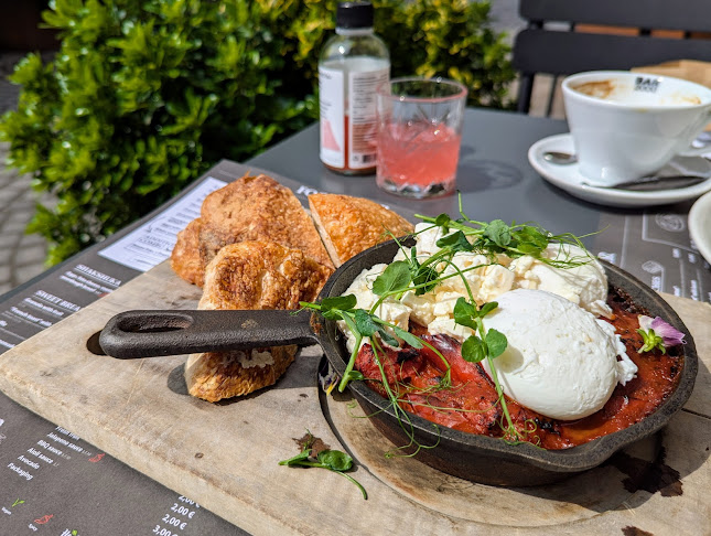 EK Bistro - Gastronomija in gostinstvo