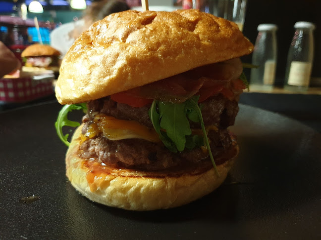 Opinii despre Burger plac în Slovenska Bistrica - Gastronomija in gostinstvo