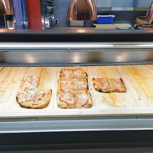 Okrepčevalnica 15 - Gastronomija in gostinstvo