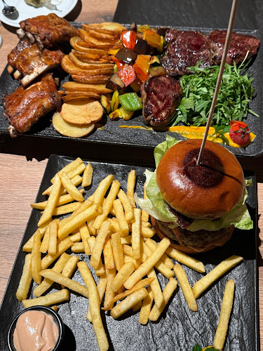 Restavracija Camino - Gastronomija in gostinstvo