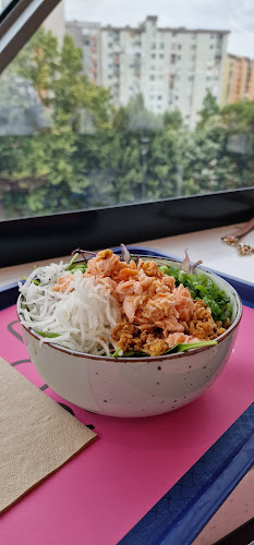 Boul Aleja - Gastronomija in gostinstvo