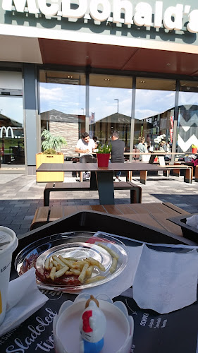 McDonald's Nova Gorica - Gastronomija in gostinstvo