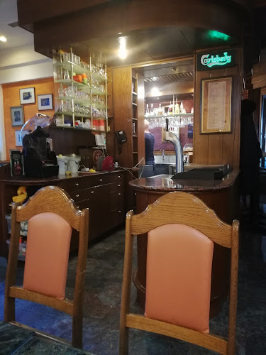 Dnevni bar Cafe Gallus Mitja Koprivc s.p. - Gastronomija in gostinstvo