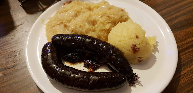 Karantanija d.o.o., picerija in restavracija