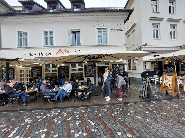 Cankarjevo nabrežje 13, 1000 Ljubljana