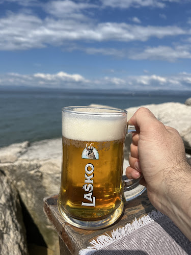 Prešernovo nabrežje 26, 6330 Piran