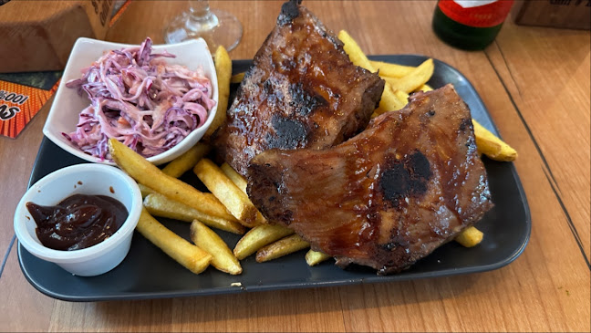 Comentarii opinii despre Svinjak Bar & Grill