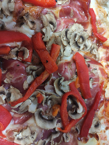 Pizzerija pri Klepcu - Gastronomija in gostinstvo