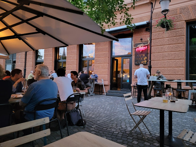 Pop’s Pizza - Gastronomija in gostinstvo