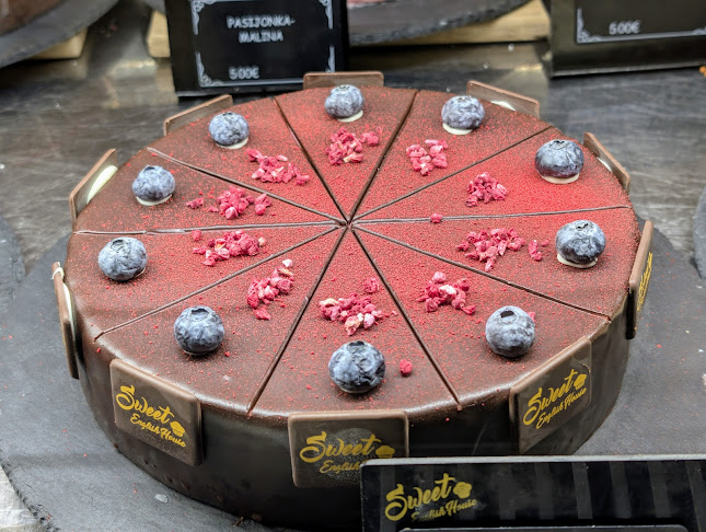 The Old English House, gostinstvo d.o.o. & Sweet English House - Tržič