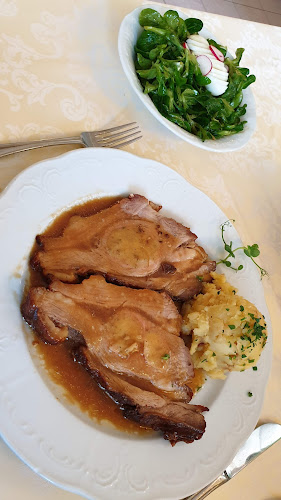 Šiker - gostilna & hotel - since 1870 - Gastronomija in gostinstvo