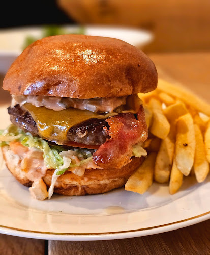 Opinii despre Bistro Bombina, Urh Kapelar s.p. în Trbovlje - Gastronomija in gostinstvo